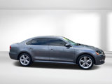 Used 2013 Volkswagen Passat TDI SEL Premium image 4