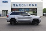 Used 2018 Jeep Grand Cherokee Altitude image 2
