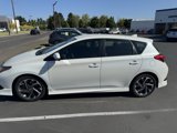 Used 2017 Toyota Corolla iM image 2