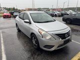 Used 2015 Nissan Versa SV image 2