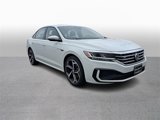 Used 2022 Volkswagen Passat 2.0T R-Line image 3