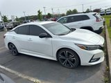 Used 2022 Nissan Sentra SR w/ SR Premium Package image 3