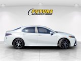 Used 2023 Toyota Camry SE image 3