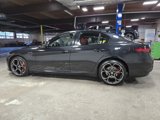 Used 2023 Alfa Romeo Giulia Veloce image 2