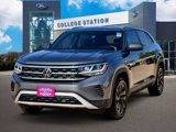 Used 2023 Volkswagen Atlas Cross Sport SE w/ Black Wheel Package image 3