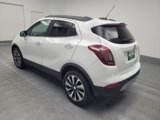 Used 2020 Buick Encore Essence image 5