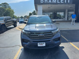 Used 2021 Ford Explorer XLT image 2