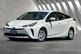 Used 2019 Toyota Prius L Eco image 2