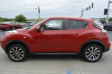 Used 2017 Nissan Juke SV image 2