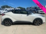 Used 2020 Toyota C-HR XLE image 2
