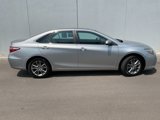 Used 2017 Toyota Camry SE image 2