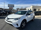 Used 2018 Toyota RAV4 LE image 3