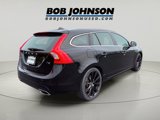 Used 2016 Volvo V60 T5 Platinum w/ 19" Sport Package image 3