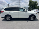 Used 2014 Nissan Pathfinder S image 4