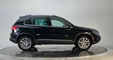 Used 2012 Volkswagen Tiguan SE image 3