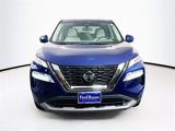Used 2021 Nissan Rogue SV image 2
