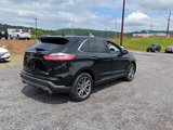 Used 2020 Ford Edge Titanium image 3
