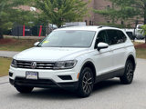 Used 2021 Volkswagen Tiguan SE image 3
