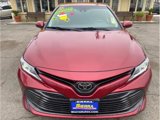 Used 2018 Toyota Camry LE image 3