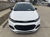 Used 2020 Chevrolet Trax LT w/ Sun & Sound Package image 5