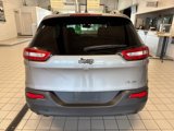 Used 2018 Jeep Cherokee Latitude image 4
