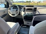 Used 2012 Toyota Sienna LE image 6