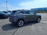 Used 2021 Jeep Compass Limited image 3