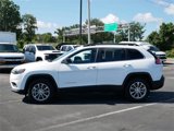Used 2022 Jeep Cherokee Latitude Lux w/ Sun & Sound Group image 3