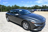 New 2025 Hyundai Elantra SE image 3