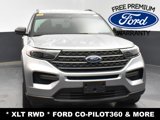 Used 2022 Ford Explorer XLT image 2