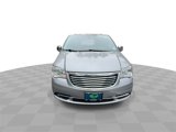 Used 2015 Chrysler Town & Country Limited Platinum image 3