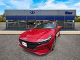 Used 2023 Hyundai Elantra SEL w/ Convenience Package image 3