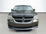Used 2019 Dodge Grand Caravan SE w/ UConnect Hands-Free Group image 2