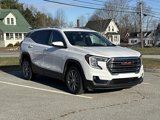 Used 2023 GMC Terrain SLT image 3