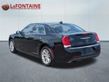 Used 2016 Chrysler 300 C image 3