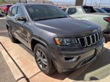 Used 2017 Jeep Grand Cherokee Limited image 3