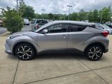 Used 2018 Toyota C-HR XLE image 4