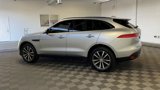 Used 2017 Jaguar F-PACE Prestige image 6