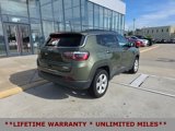 Used 2019 Jeep Compass Latitude w/ Cold Weather Group image 5