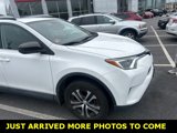 Used 2018 Toyota RAV4 LE image 4