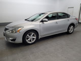 Used 2013 Nissan Altima 2.5 SL w/ Technology Pkg image 2