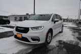 Certified 2023 Chrysler Pacifica Touring-L image 4