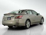 Used 2015 Nissan Altima 2.5 SV image 5