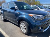 Used 2017 Kia Soul + image 4