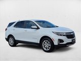 Used 2023 Chevrolet Equinox LT image 3