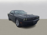Used 2023 Dodge Challenger SXT image 2