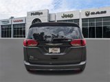Certified 2019 Chrysler Pacifica Touring-L image 4