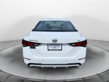 Used 2022 Nissan Sentra SV image 4