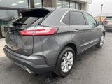 Used 2022 Ford Edge Titanium image 3
