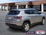 Used 2022 Jeep Compass Latitude w/ Convenience Group image 3